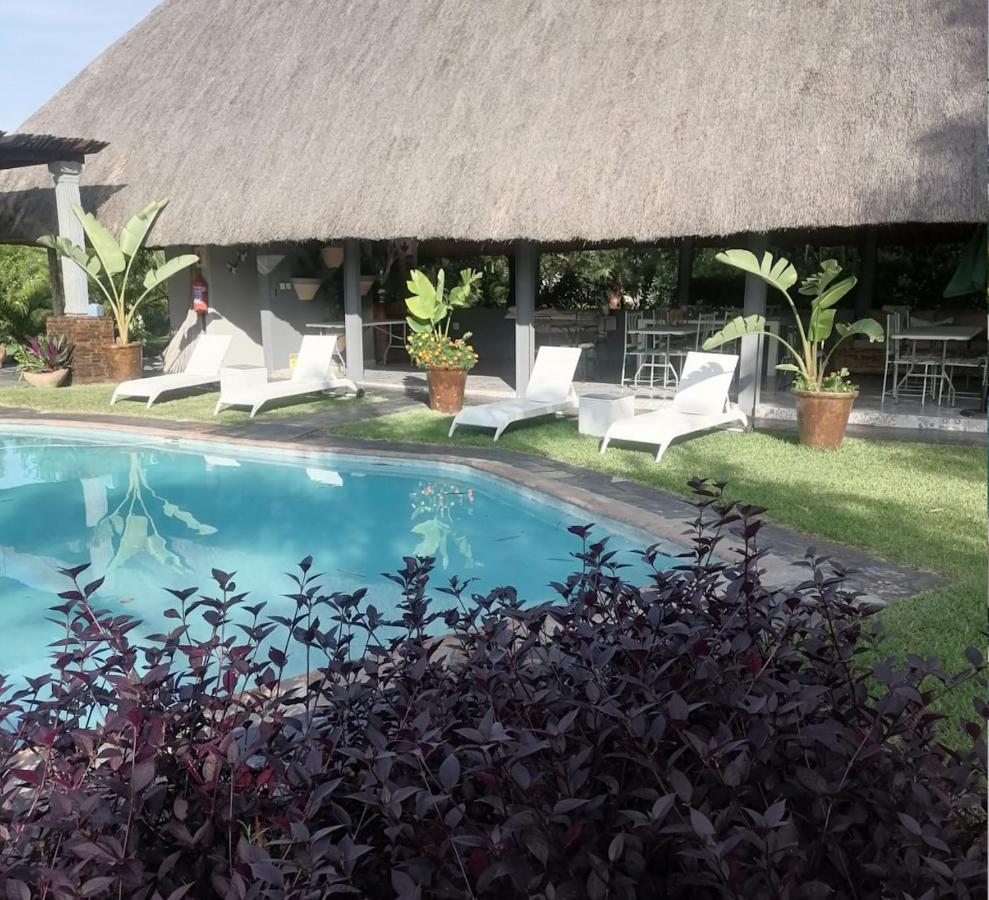 The Residence Villa Chobe Kasane Bagian luar foto