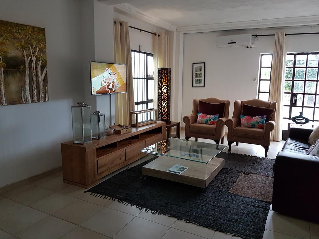 The Residence Villa Chobe Kasane Bagian luar foto